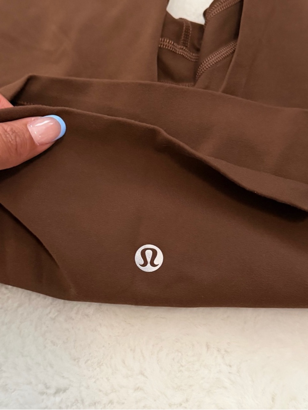 Lululemon Align High-Rise Espresso Shorts 6” - Picture 7 of 12